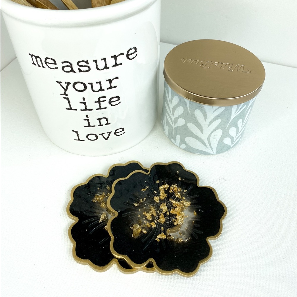 Flower Resin Coasters / Set of 4